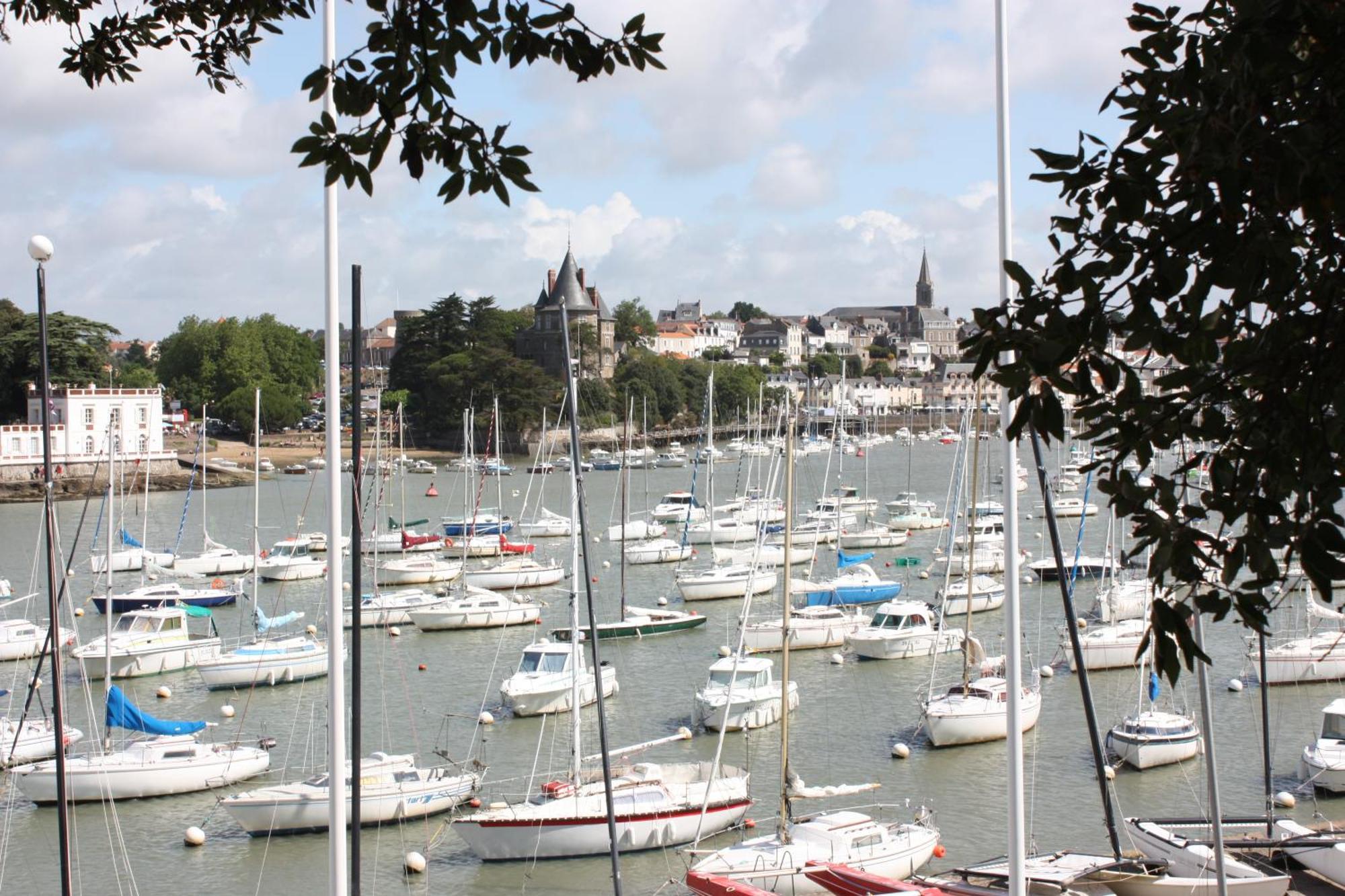 Appartement Vue Mer. A 40M De La Plage. Pornic Exterior photo